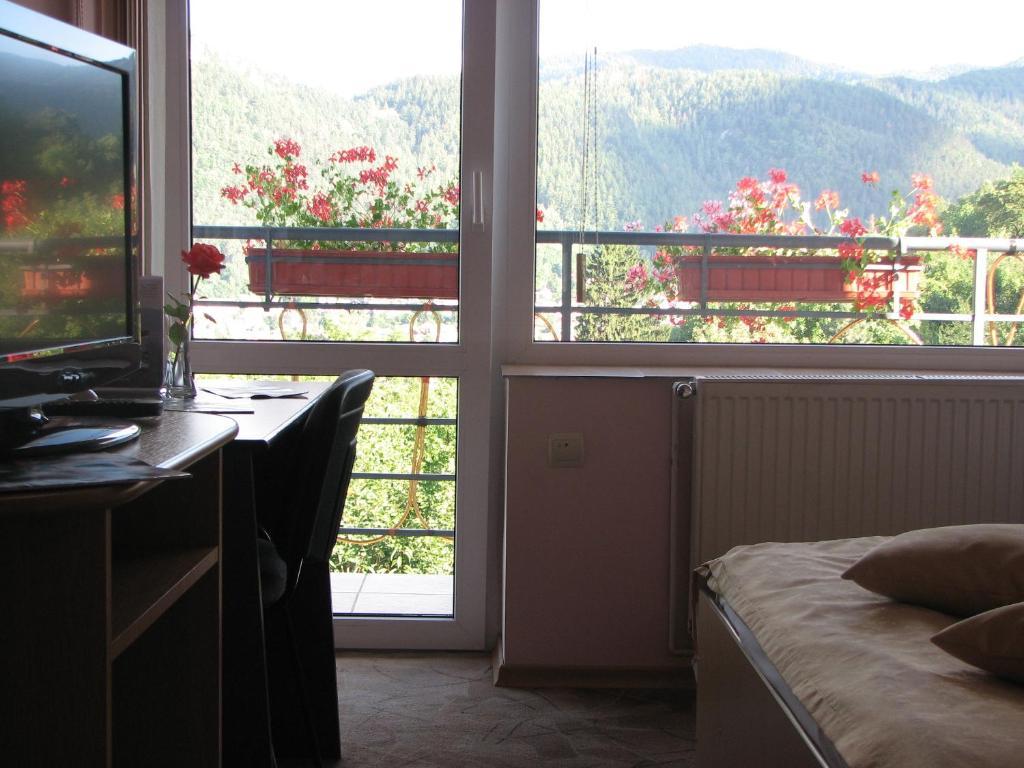 Pensiunea Warthe Bed & Breakfast Brașov Exterior foto